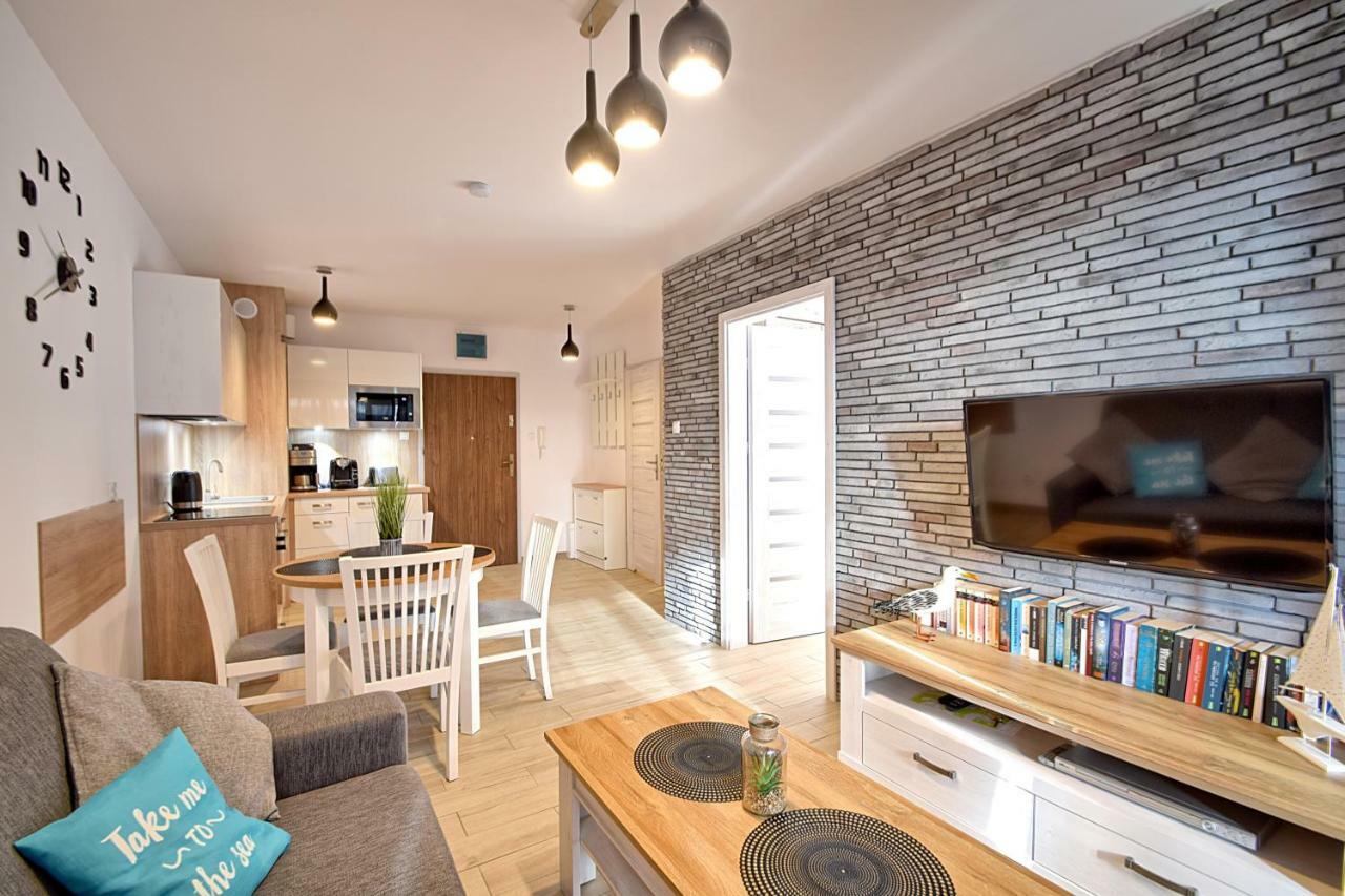 Apartament Oliwka Z Prywatnym Miejscem Postojowym Kołobrzeg Exterior foto